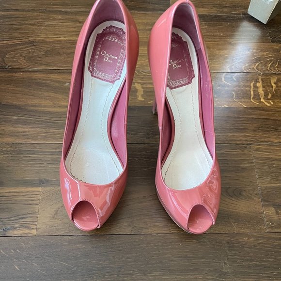 CHRISTIAN DIOR PATENT LEATHER MAUVE PINK PEEP TOE PLATFORM - Picture 1 of 4